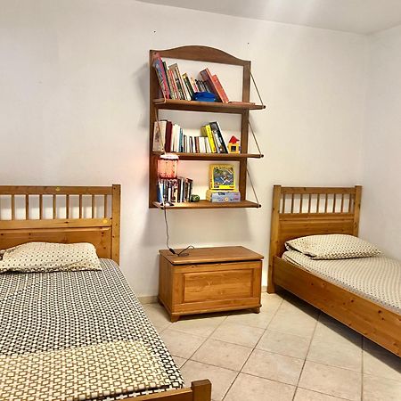 Tradiotional House Apartment เมตามอร์โฟซี ภายนอก รูปภาพ