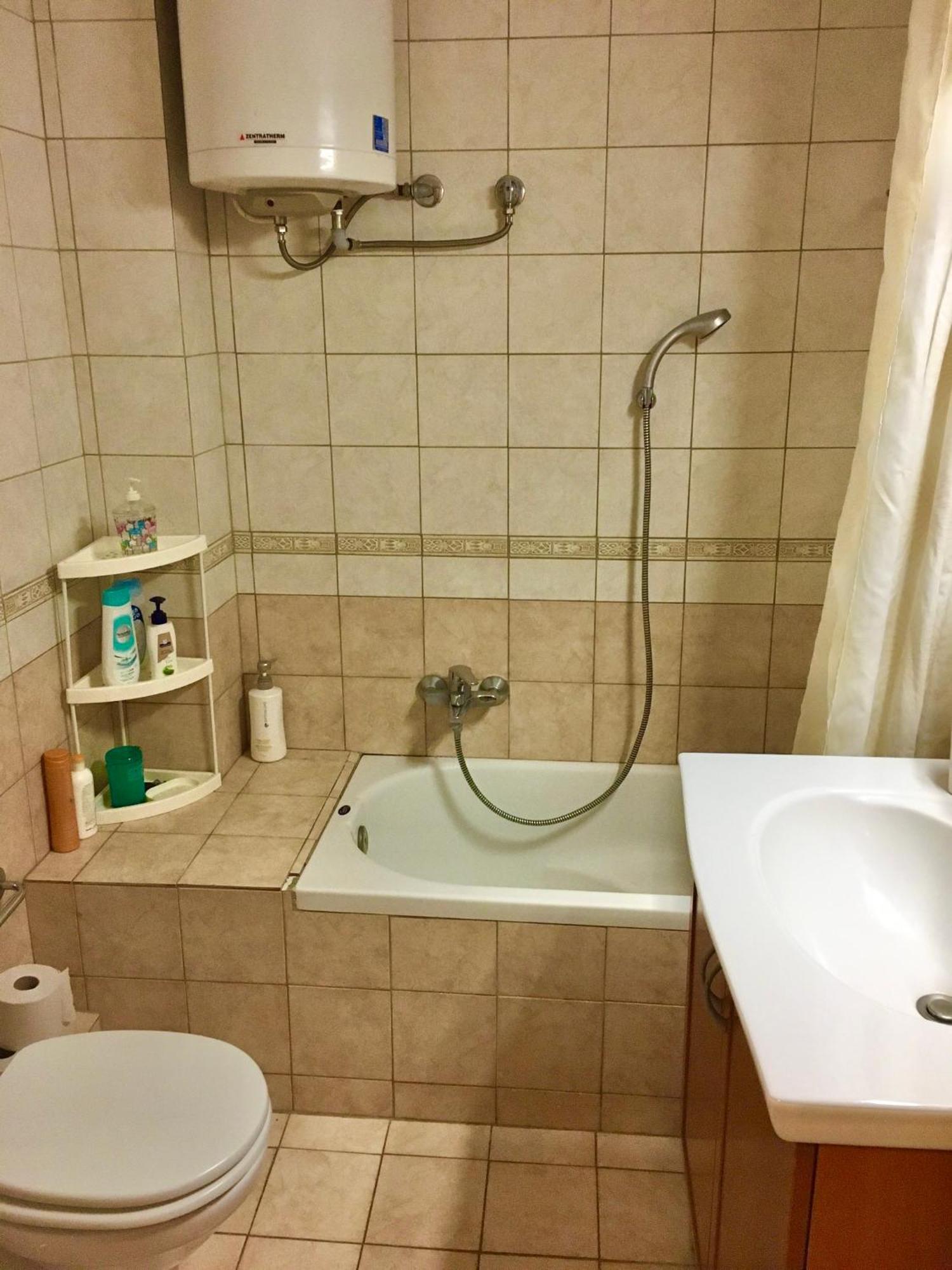 Tradiotional House Apartment เมตามอร์โฟซี ภายนอก รูปภาพ