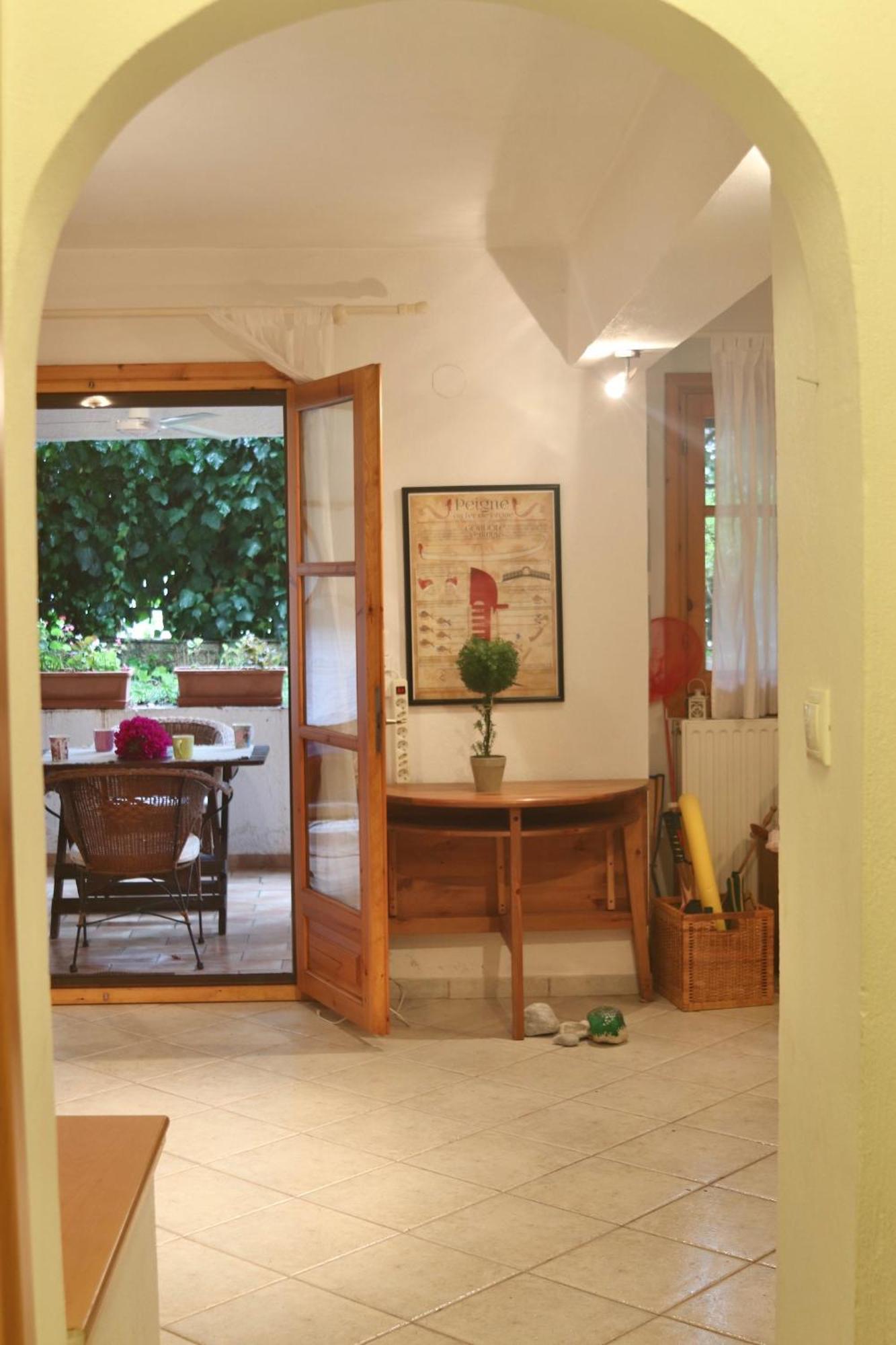Tradiotional House Apartment เมตามอร์โฟซี ภายนอก รูปภาพ